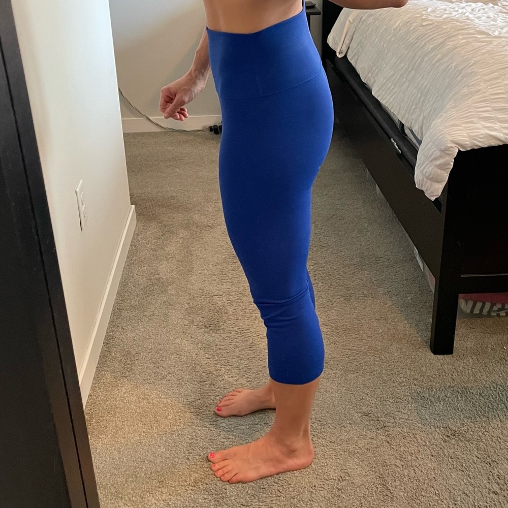 Royal blue high rise Wunder Under crops